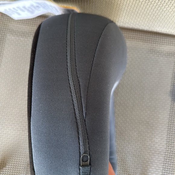 Homedics Vibration Neck Massager with Heat. - Picture 5 of 7